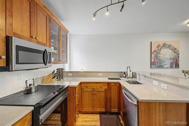 2504 Glenarm Place