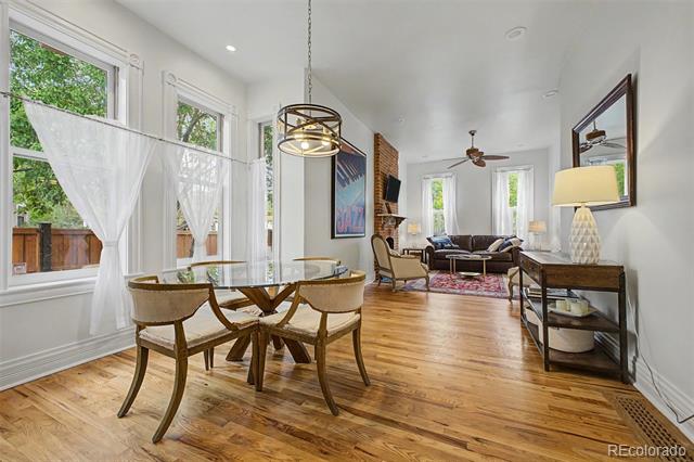 2504 Glenarm Place