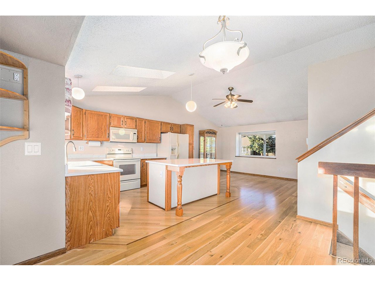 11856 W Maplewood Ave