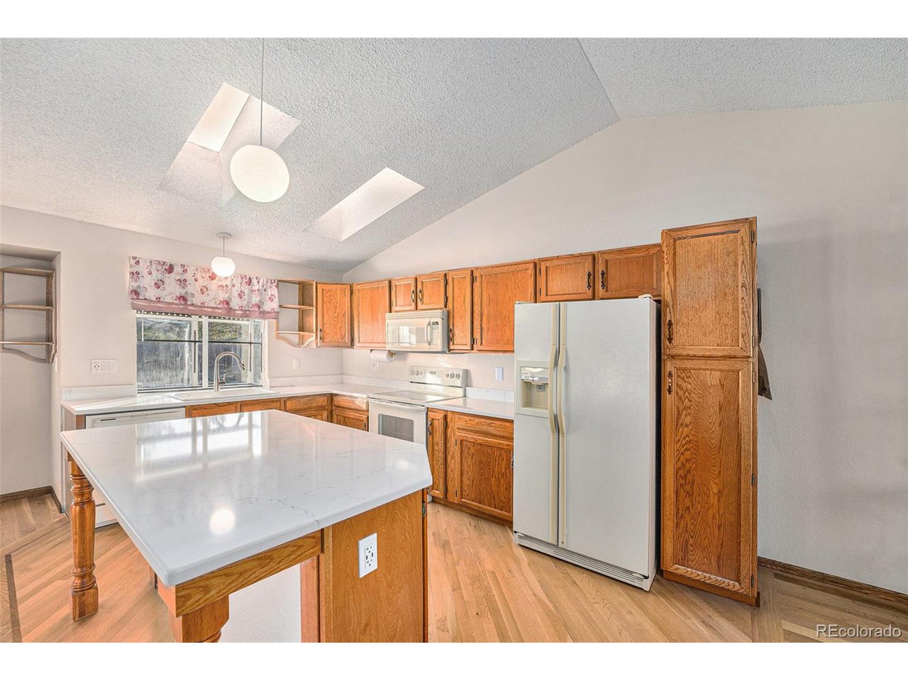 11856 W Maplewood Ave