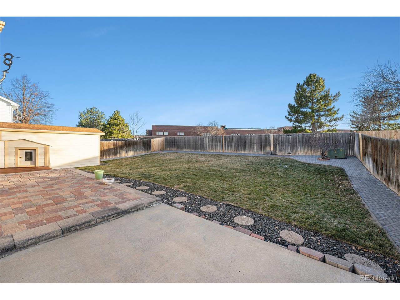 11856 W Maplewood Ave