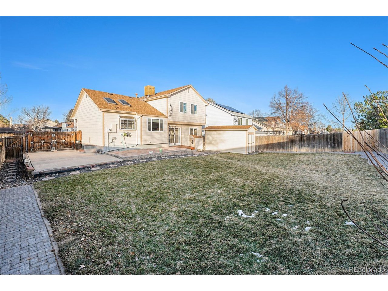 11856 W Maplewood Ave
