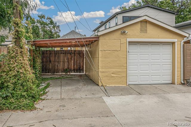 3839 Yates Street