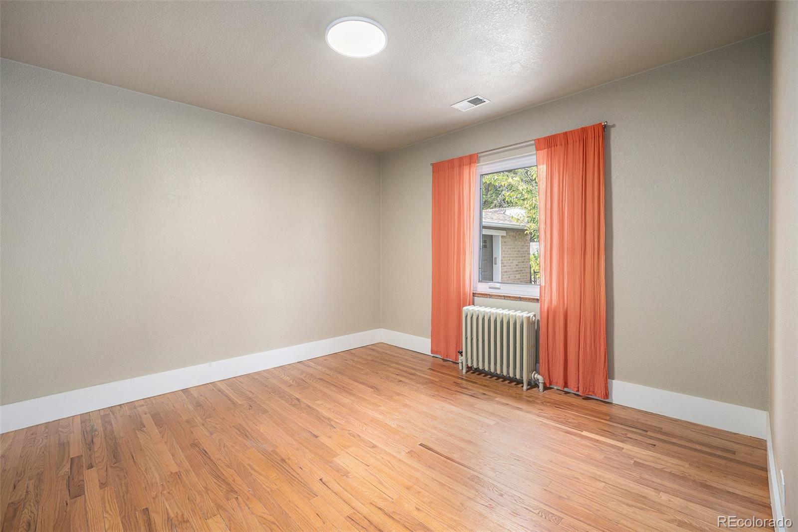 1201 Eudora Street