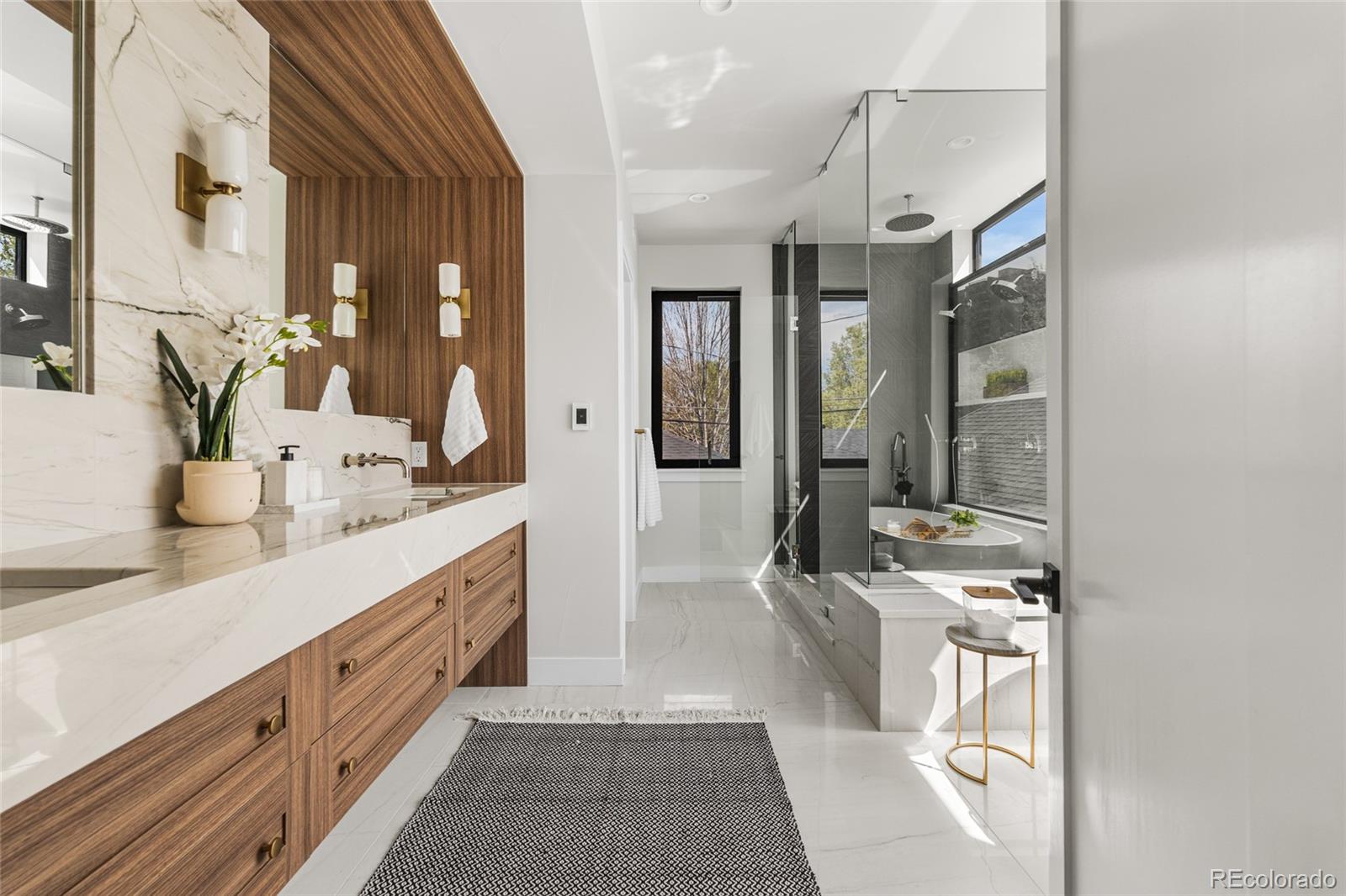 420 S Humboldt Street