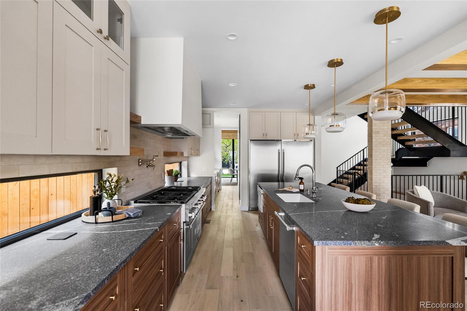 420 S Humboldt Street