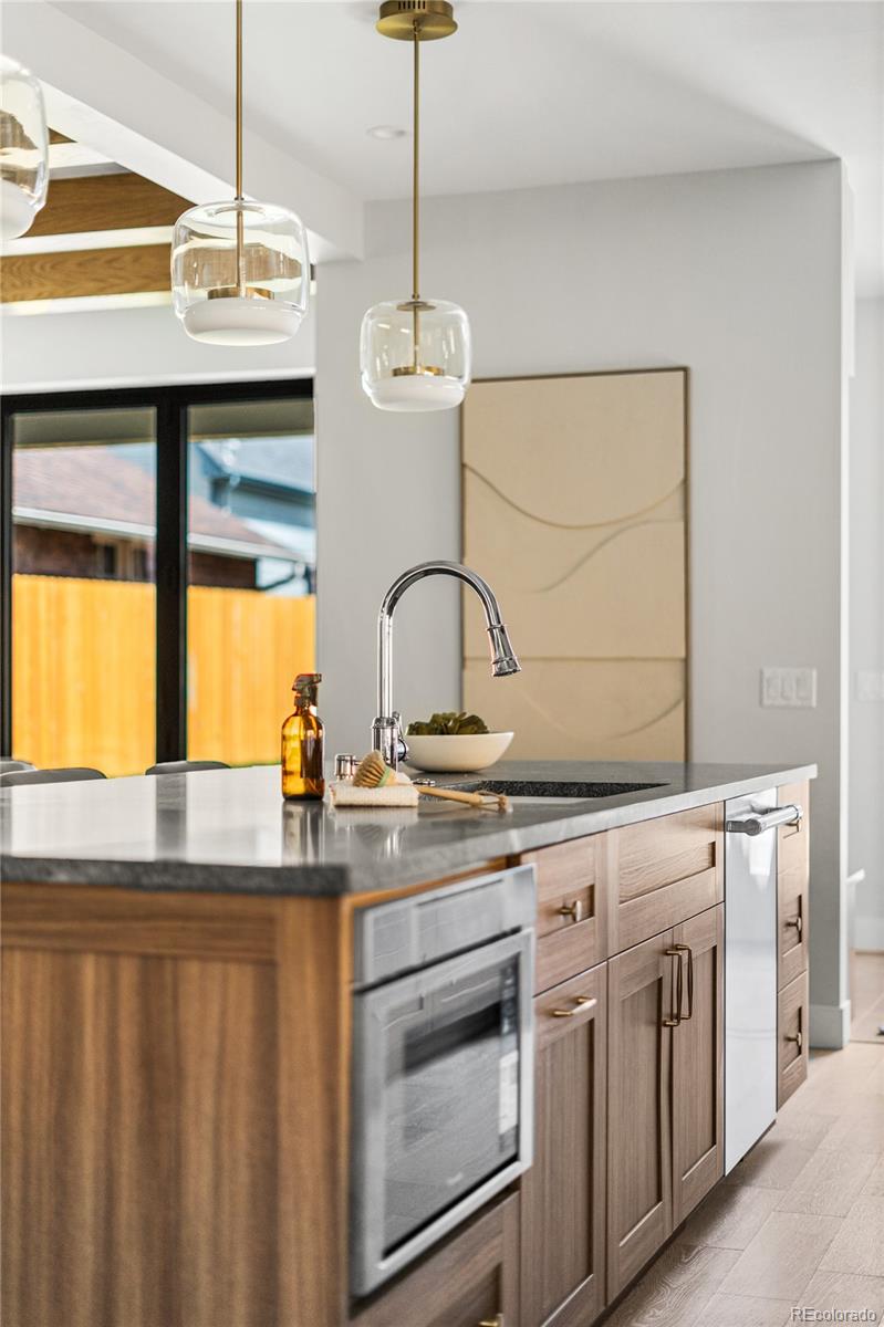 420 S Humboldt Street