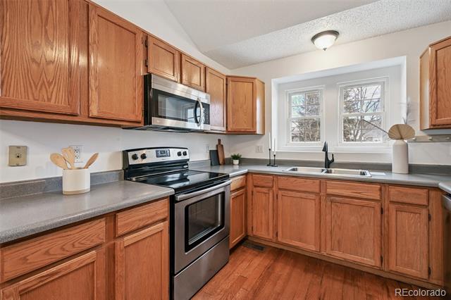 3056 W 107th Place Unit: F