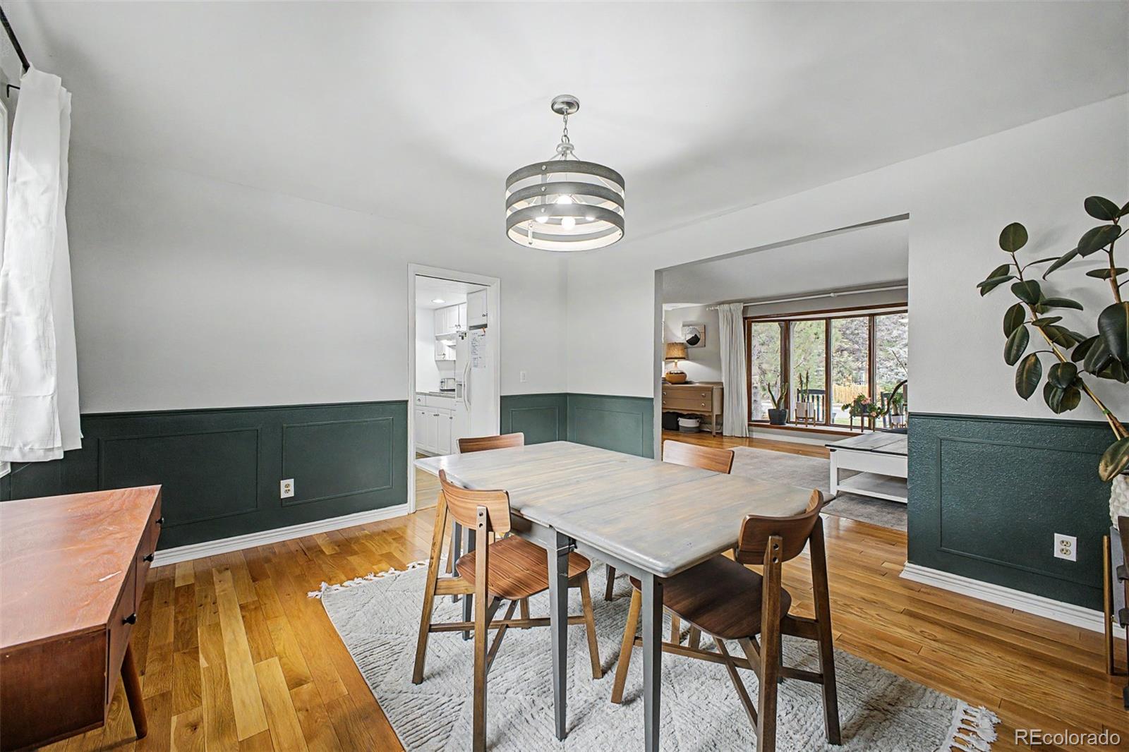 320 Oswego Court