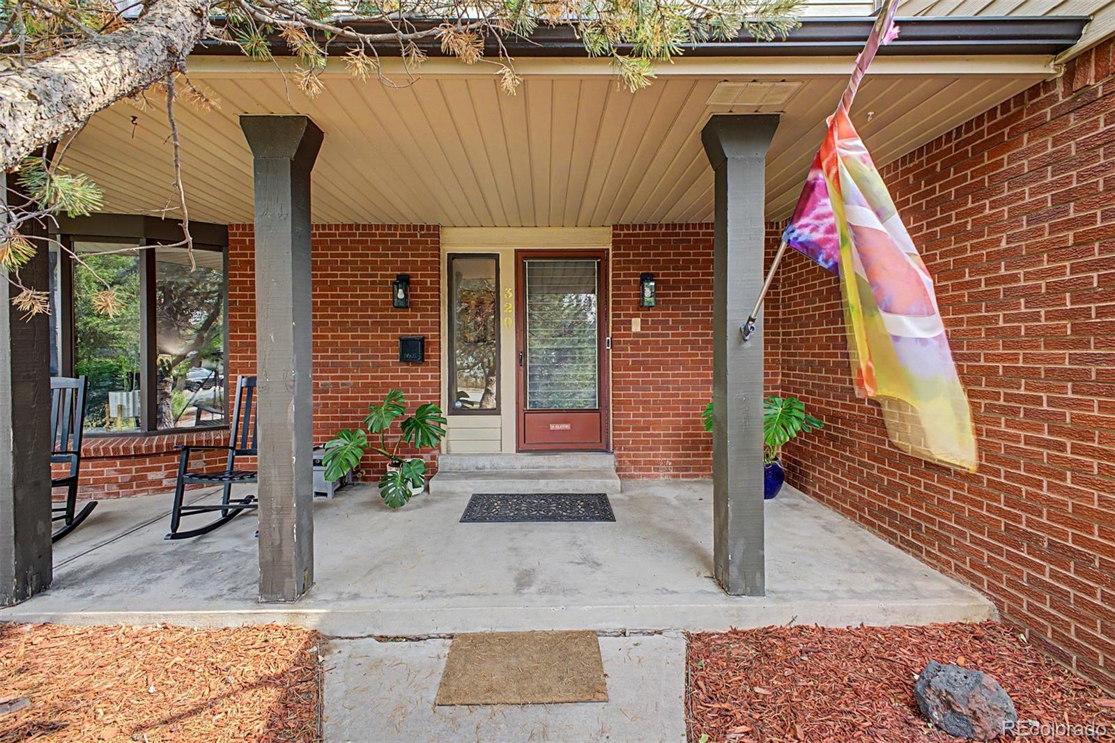 320 Oswego Court