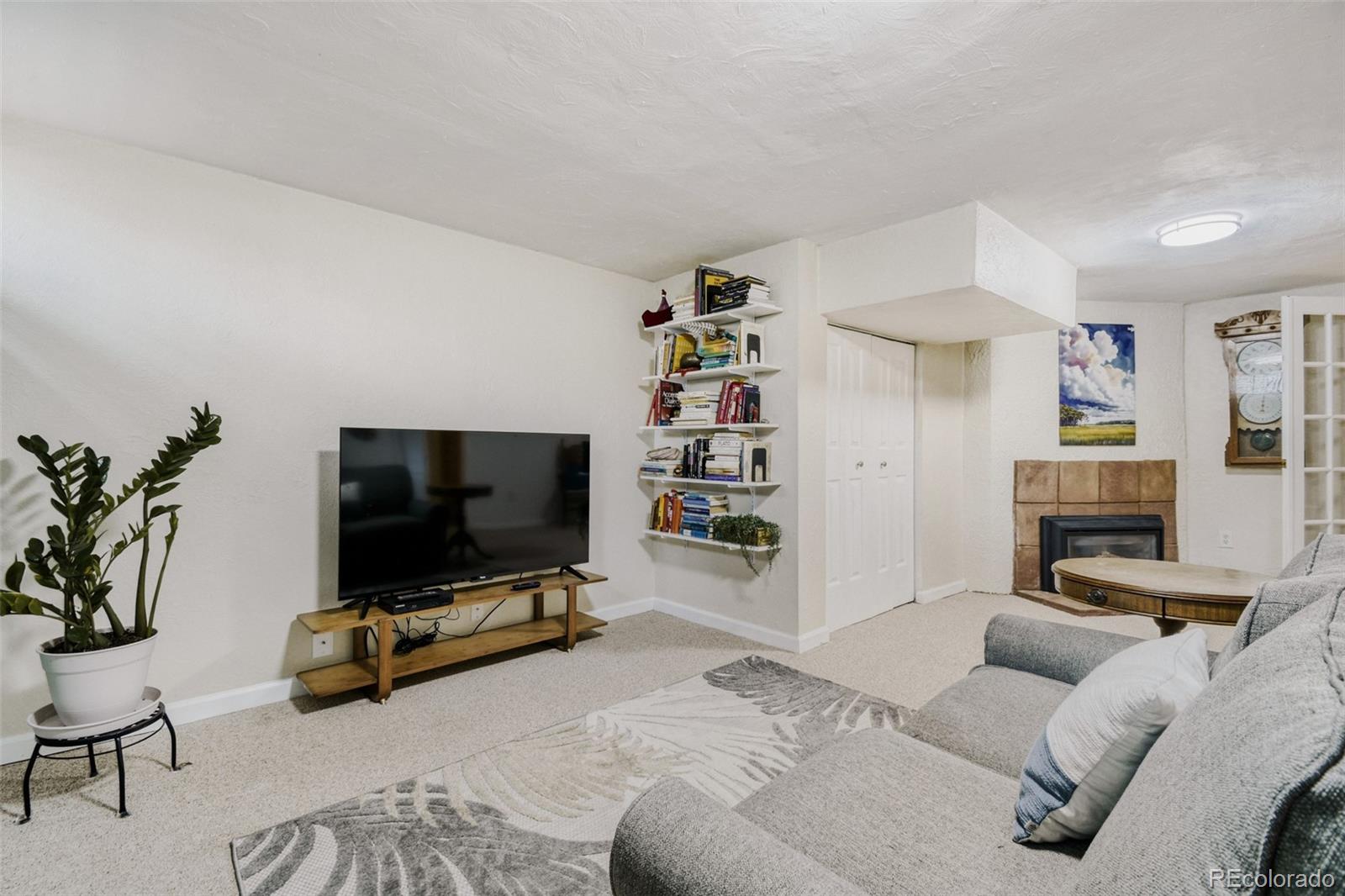 1825 Glen Dale Drive