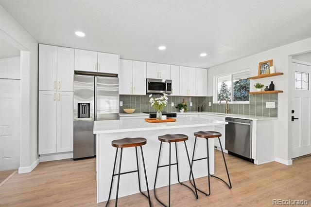 865 Nickel Street