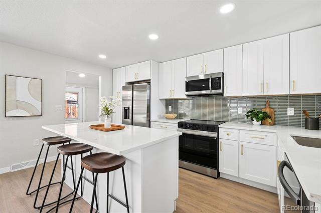 865 Nickel Street