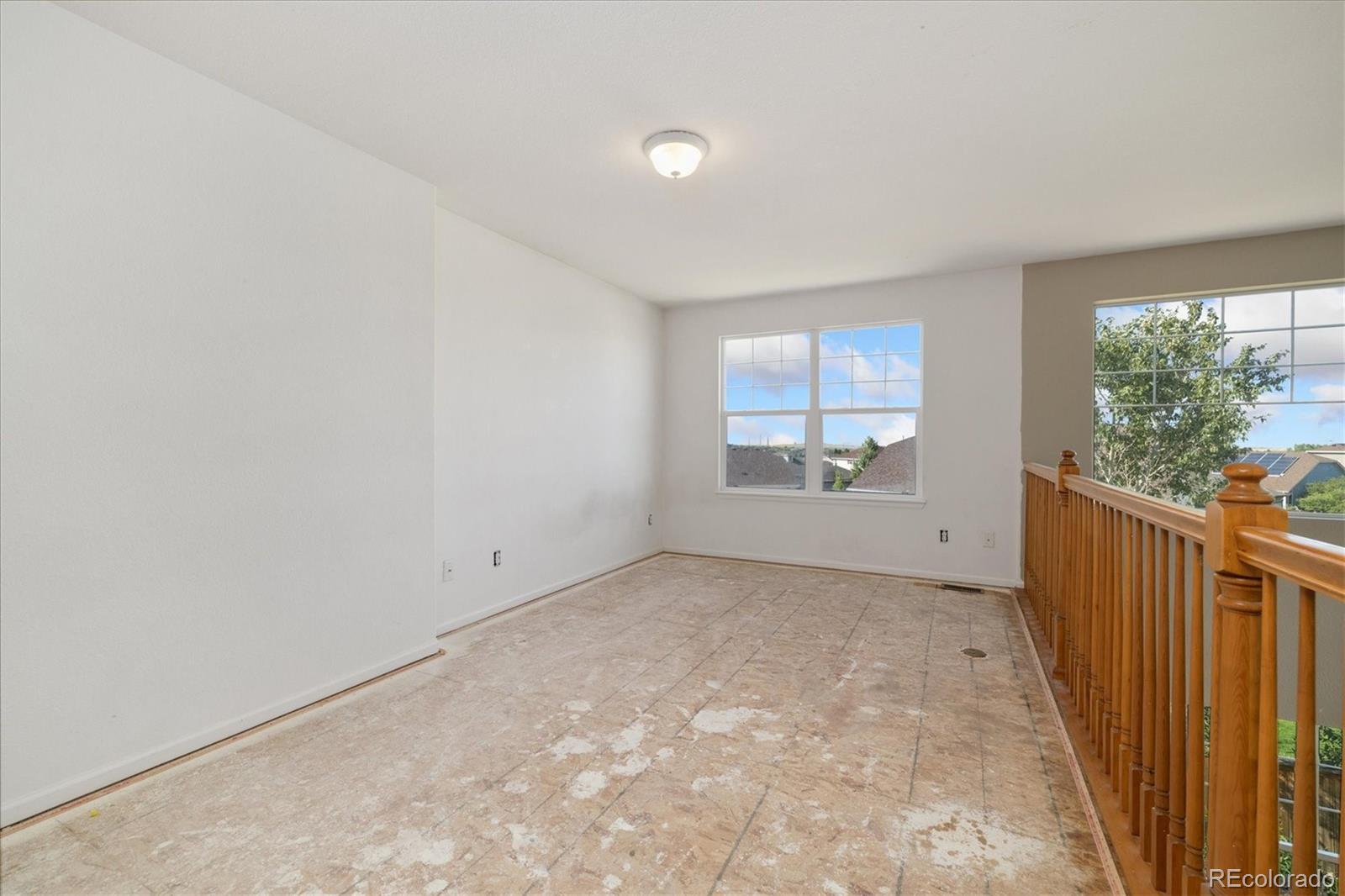 24725 E Crestline Place