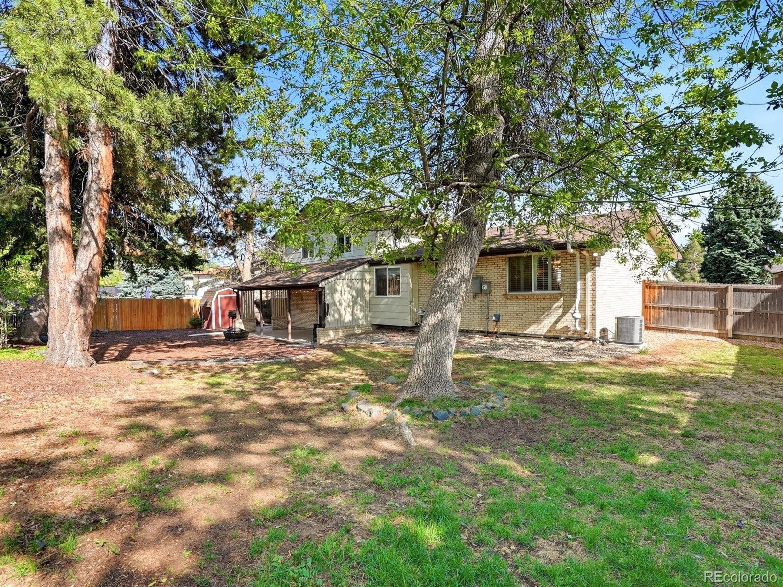 8923 W Warren Drive