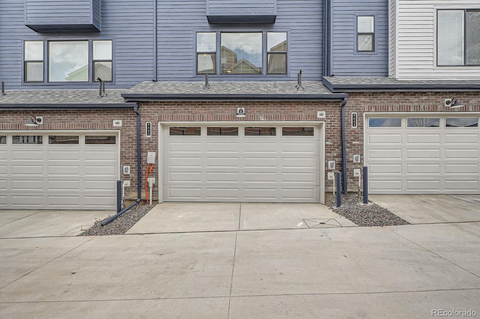 9617 Browns Peak Circle