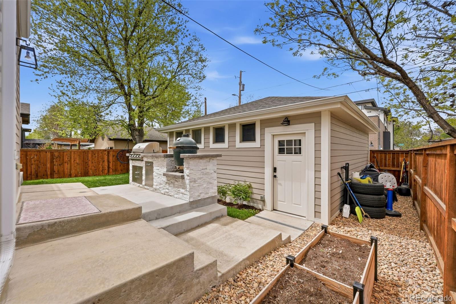 1501 S Clayton Street