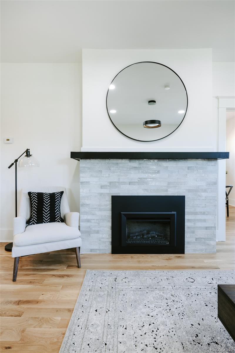 2289 N Glencoe Street