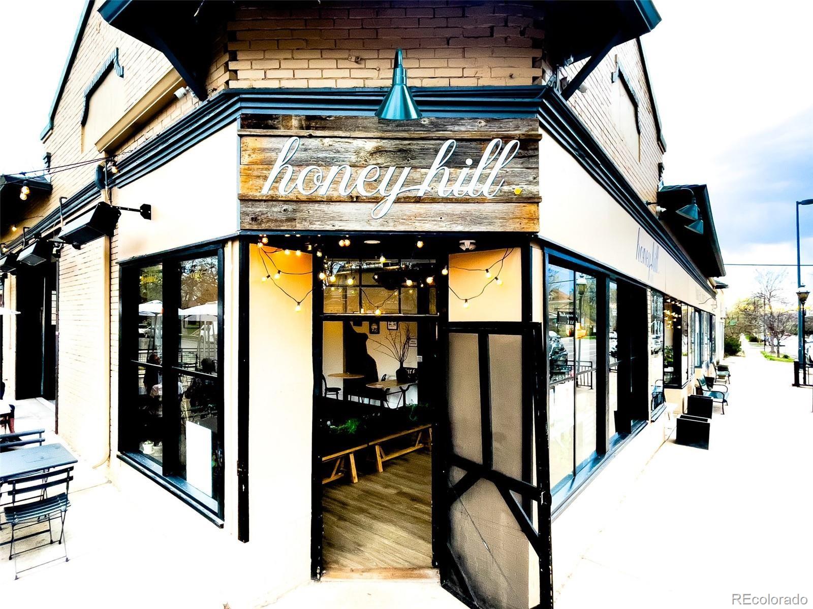 2289 N Glencoe Street