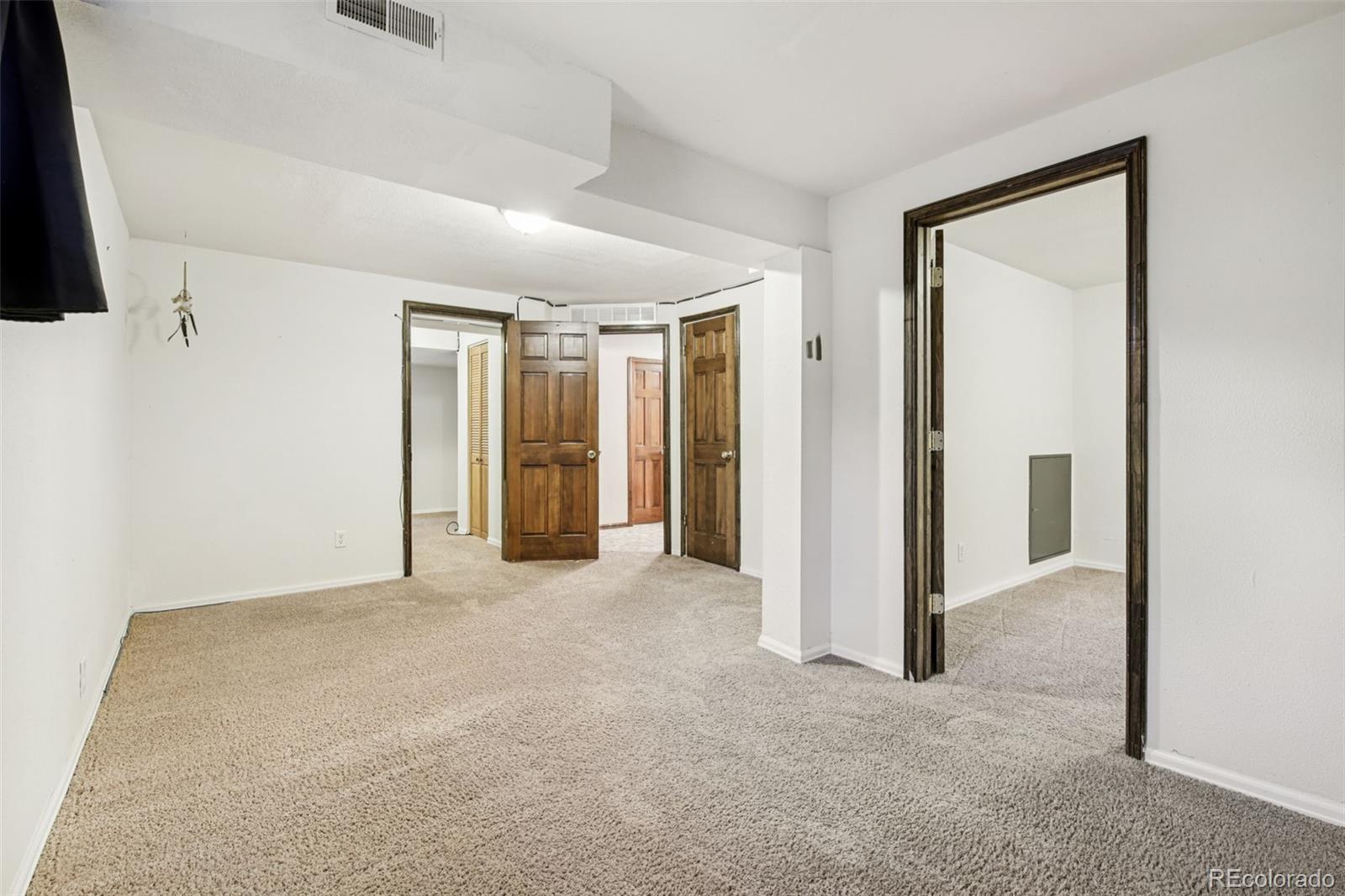 16712 E Hialeah Avenue