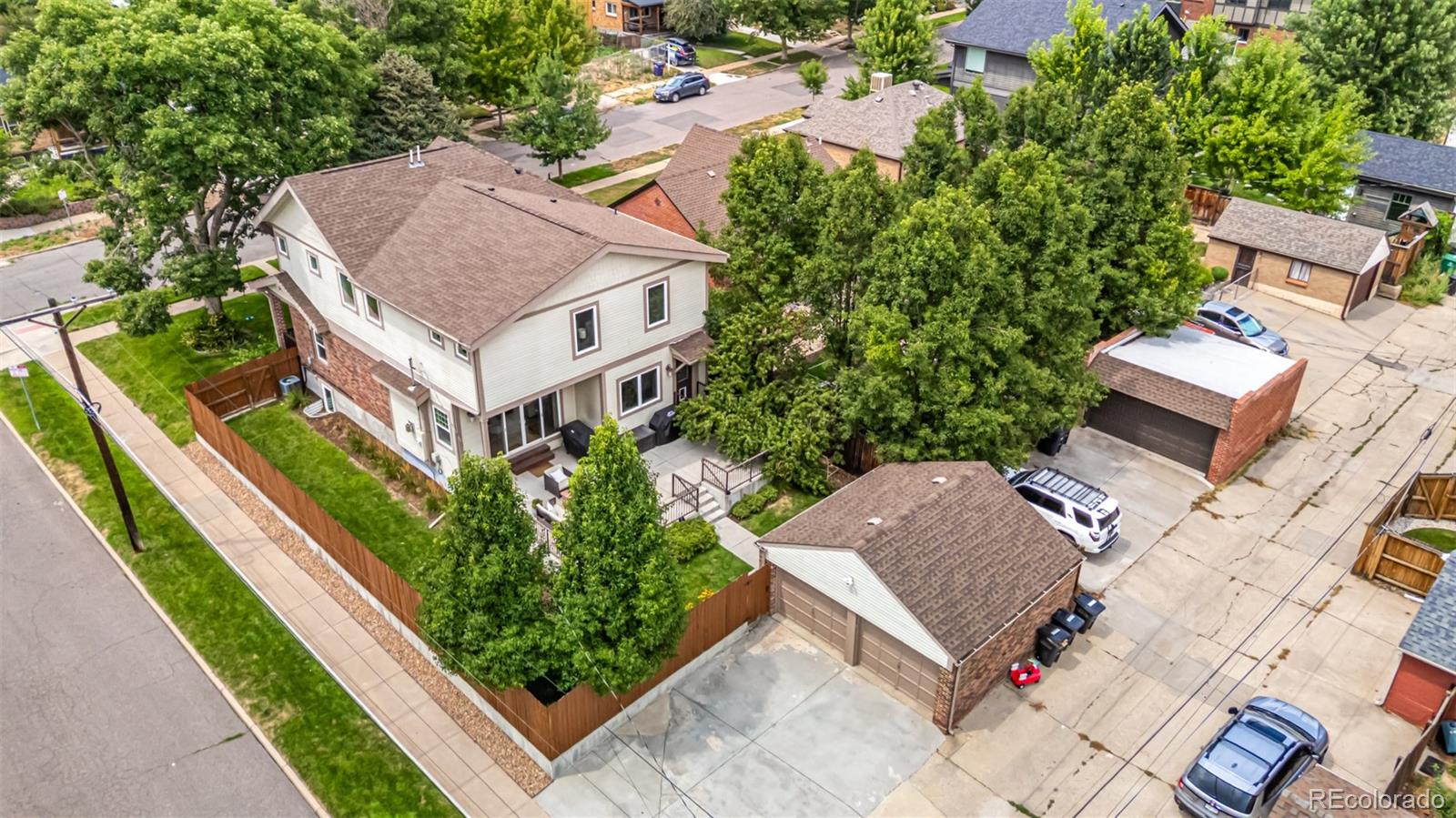 2700 King Street