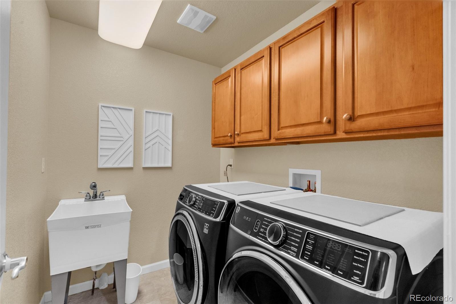3366 Fantasy Place
