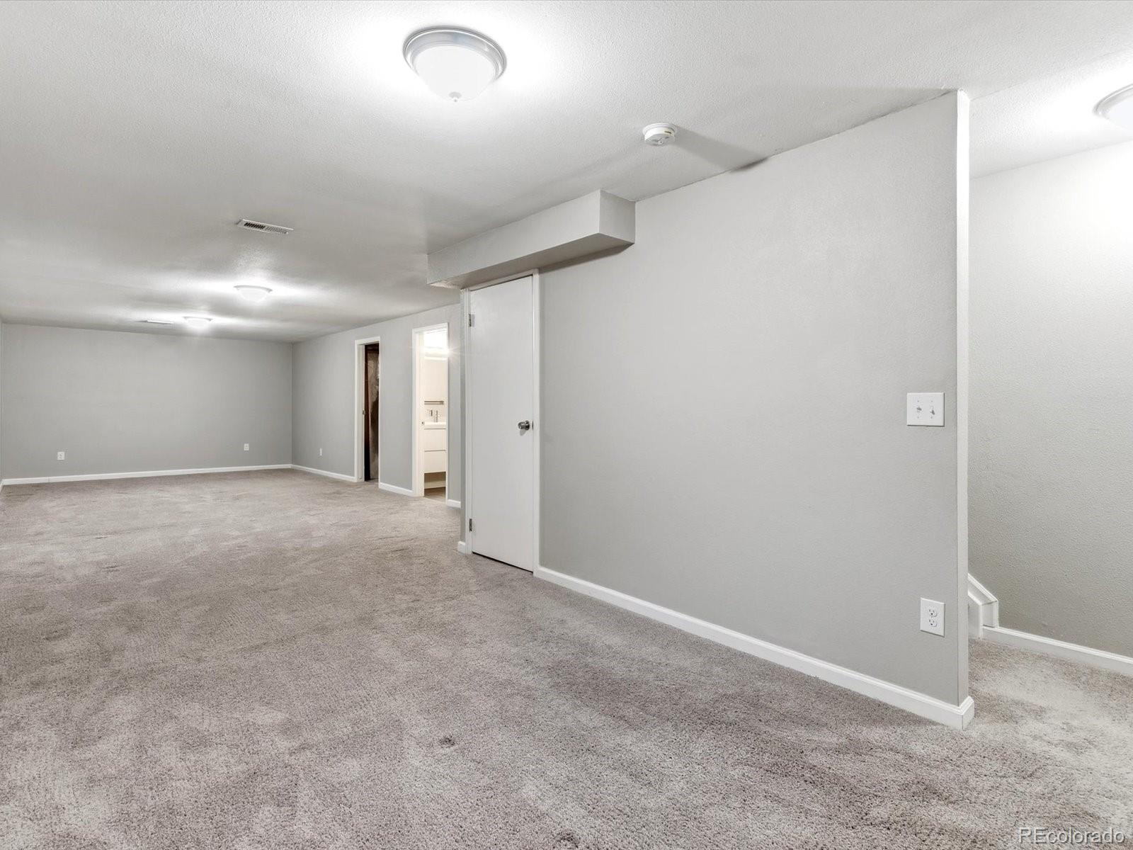 7619 Harlan Way