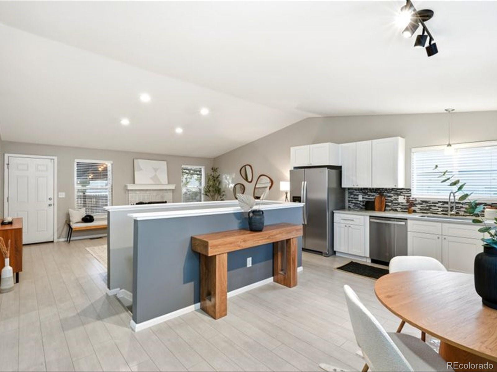 7619 Harlan Way