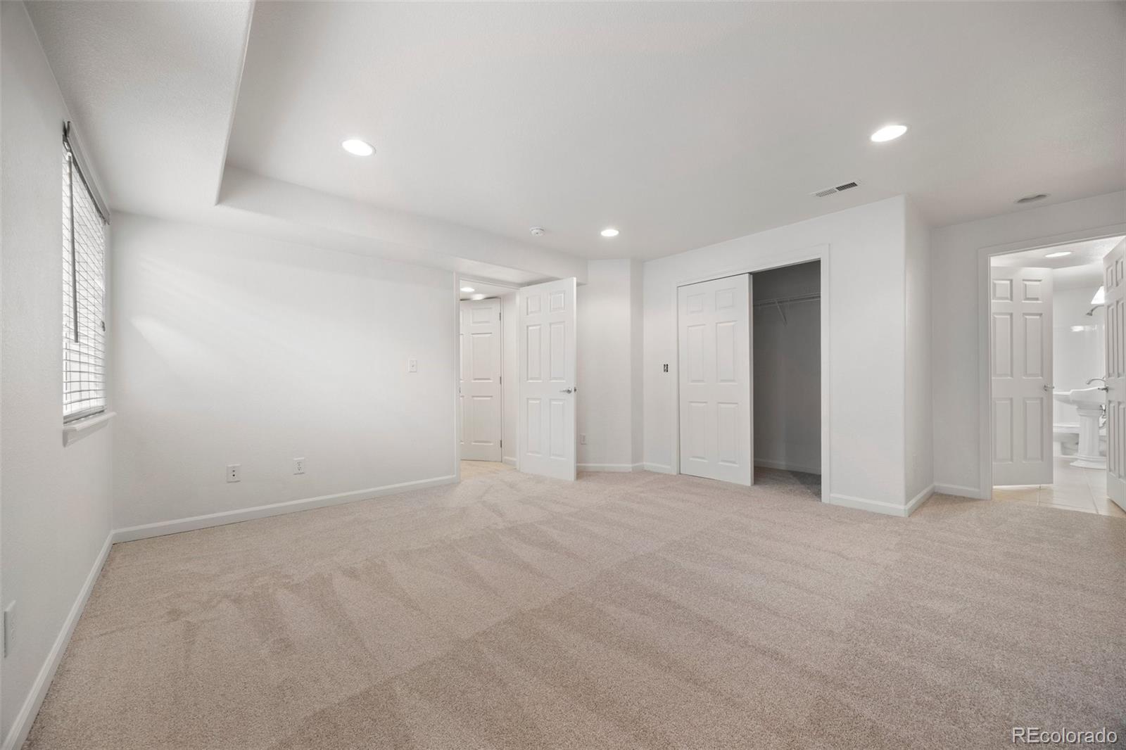 5322 Shetland Court