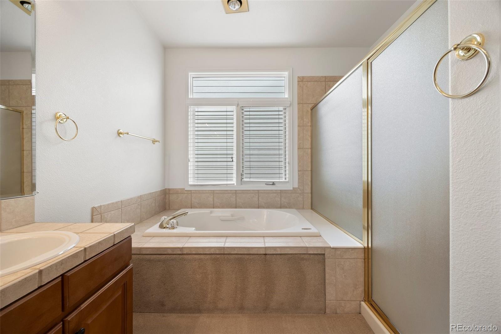 5322 Shetland Court
