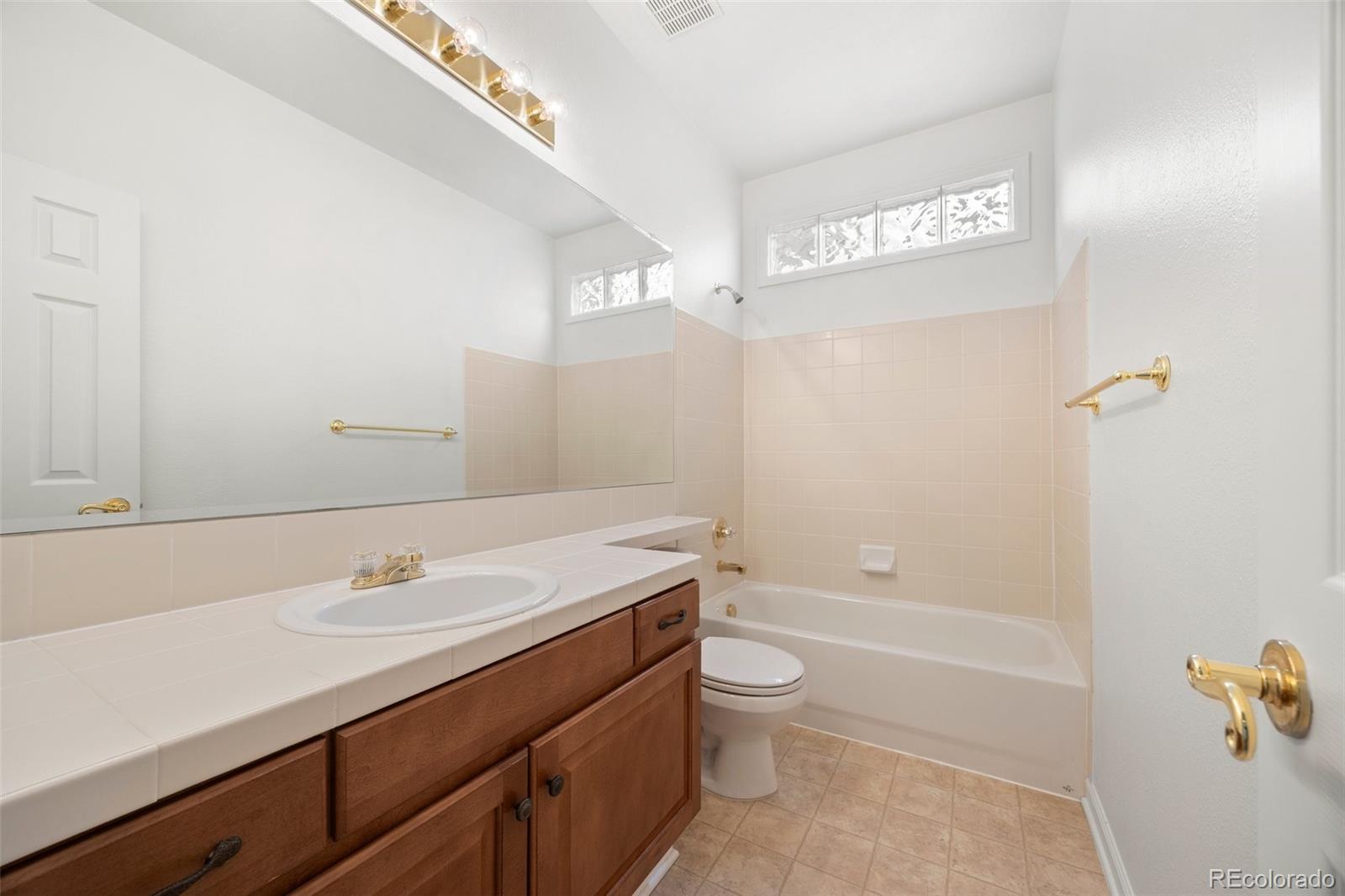 5322 Shetland Court