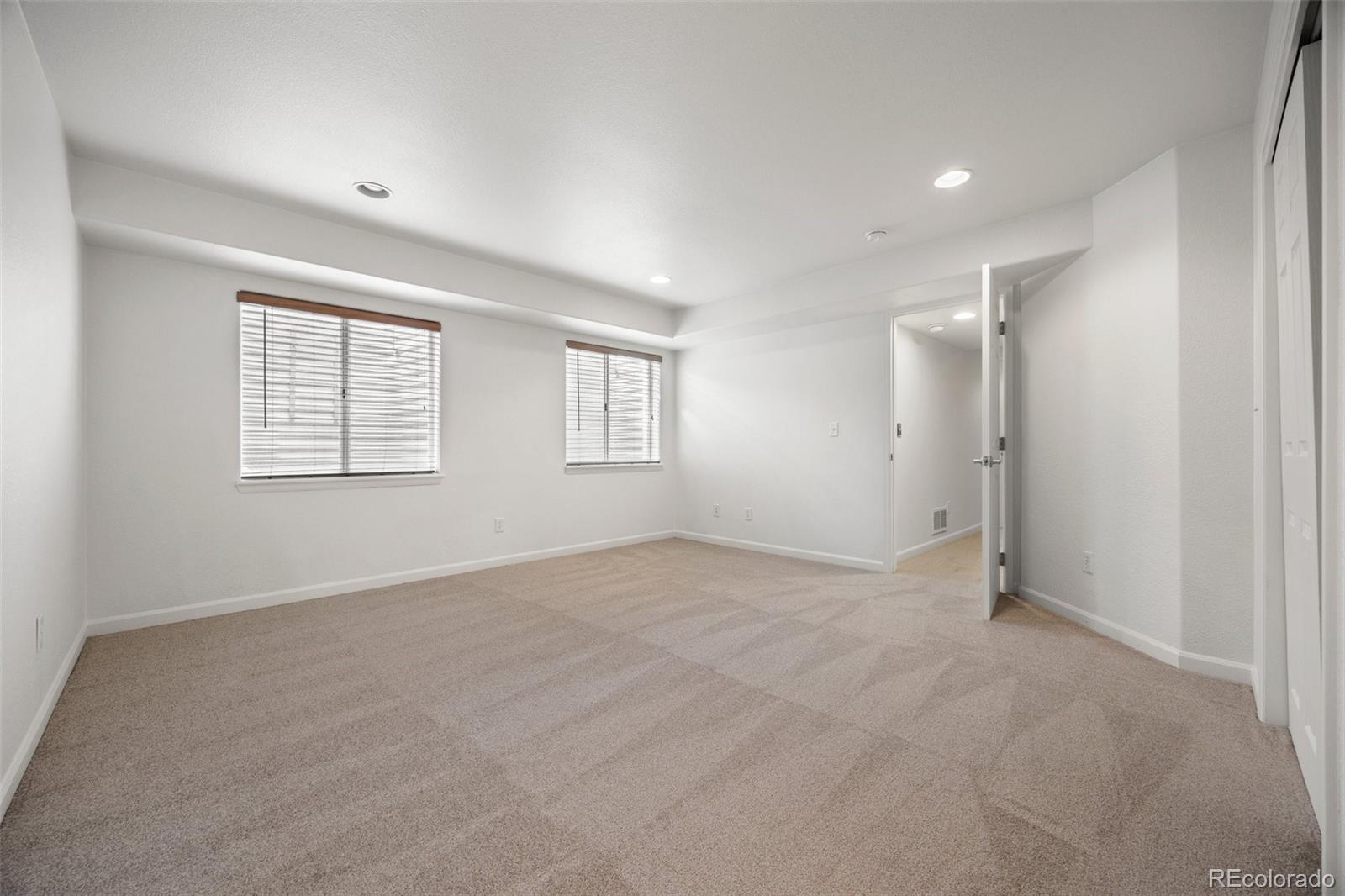 5322 Shetland Court