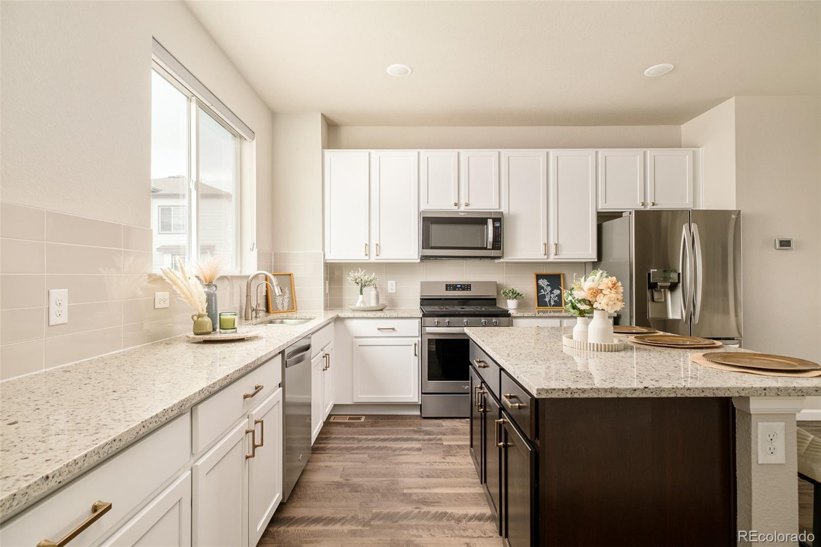 1315 Hoyt Street Unit: 4