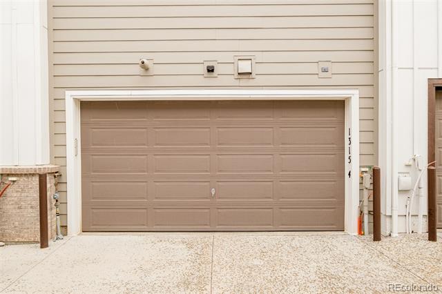 1315 Hoyt Street Unit: 4