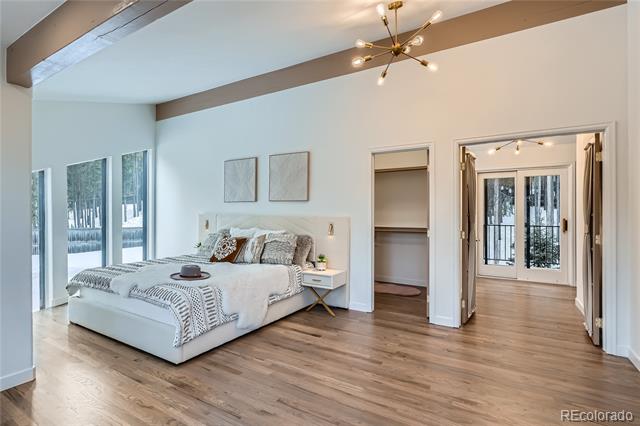375 Aspen Way