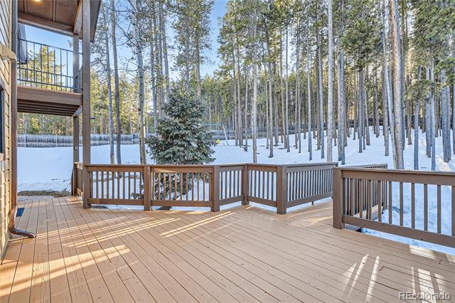 375 Aspen Way