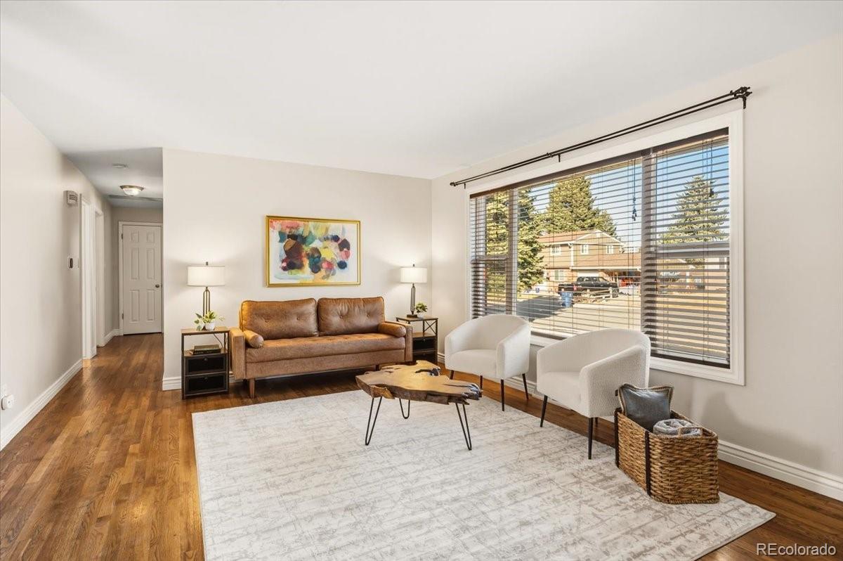 8504 E Briarwood Place