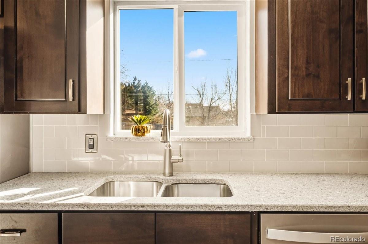 8504 E Briarwood Place