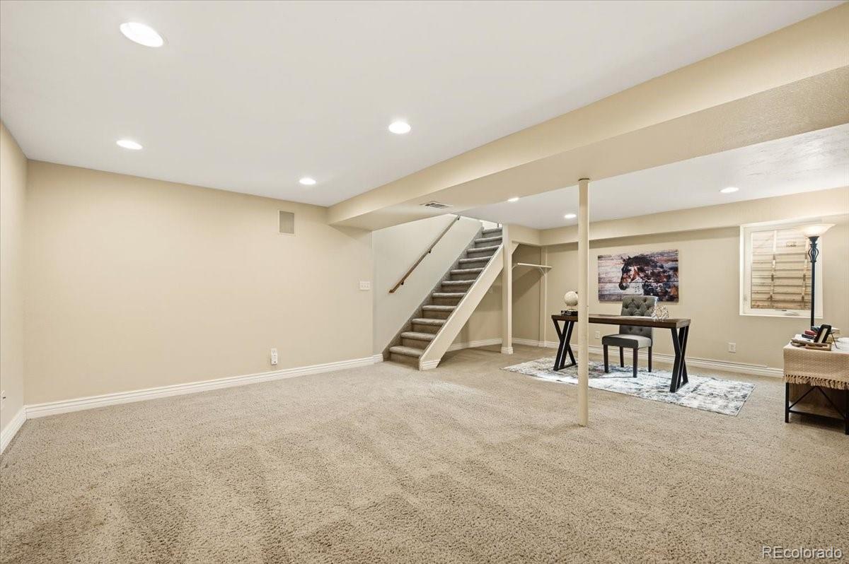 8504 E Briarwood Place