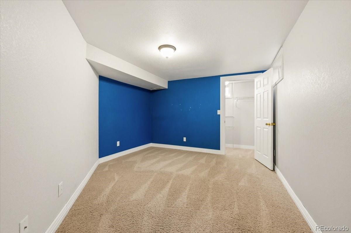 8504 E Briarwood Place