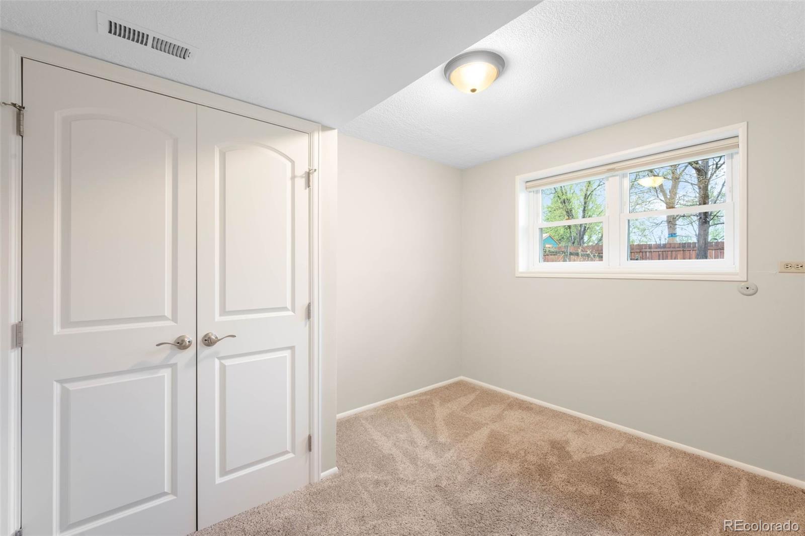 8512 W Star Circle