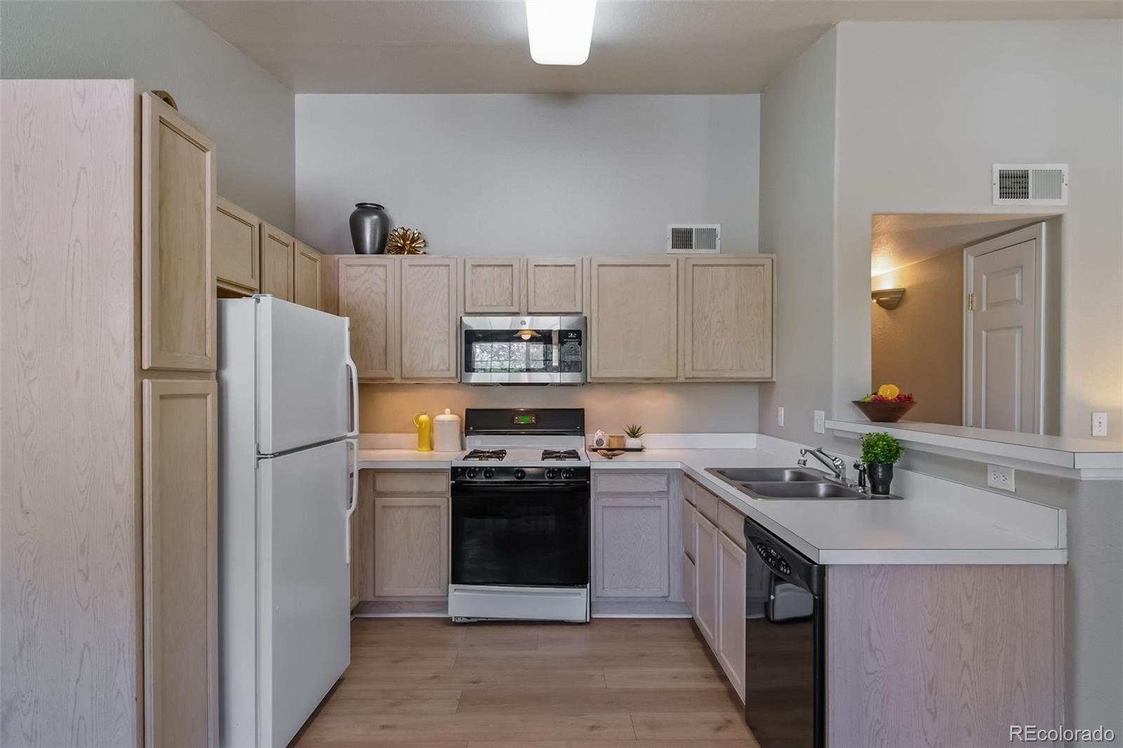 9911 E Idaho Circle Unit: 202