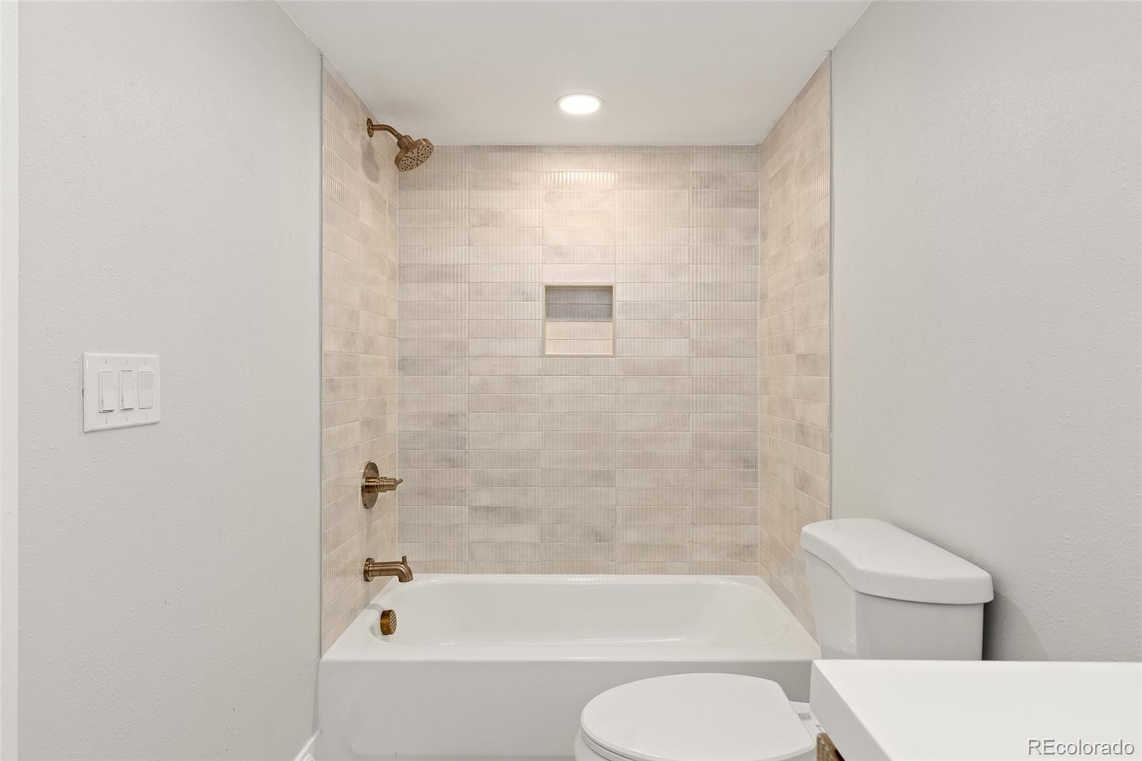 4505 S Yosemite Street Unit: 371