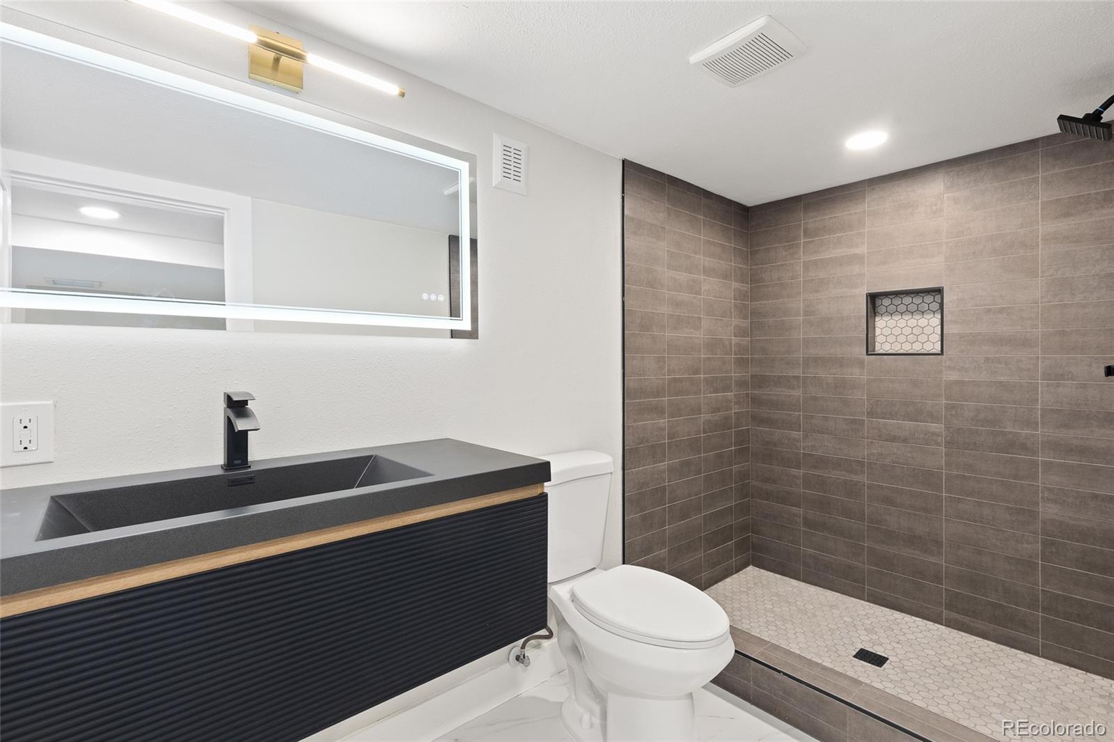 4505 S Yosemite Street Unit: 371