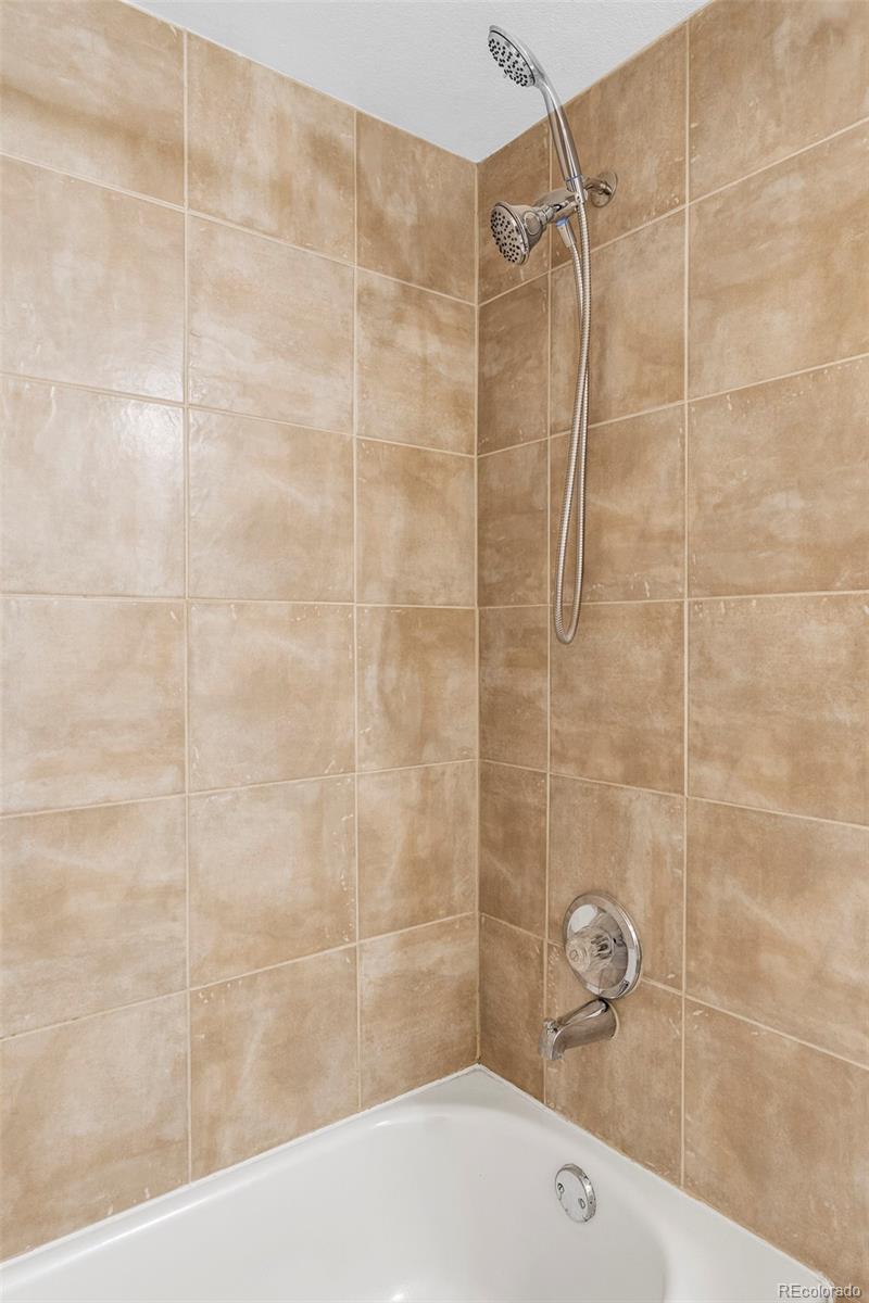 862 S Reed Court Unit: J
