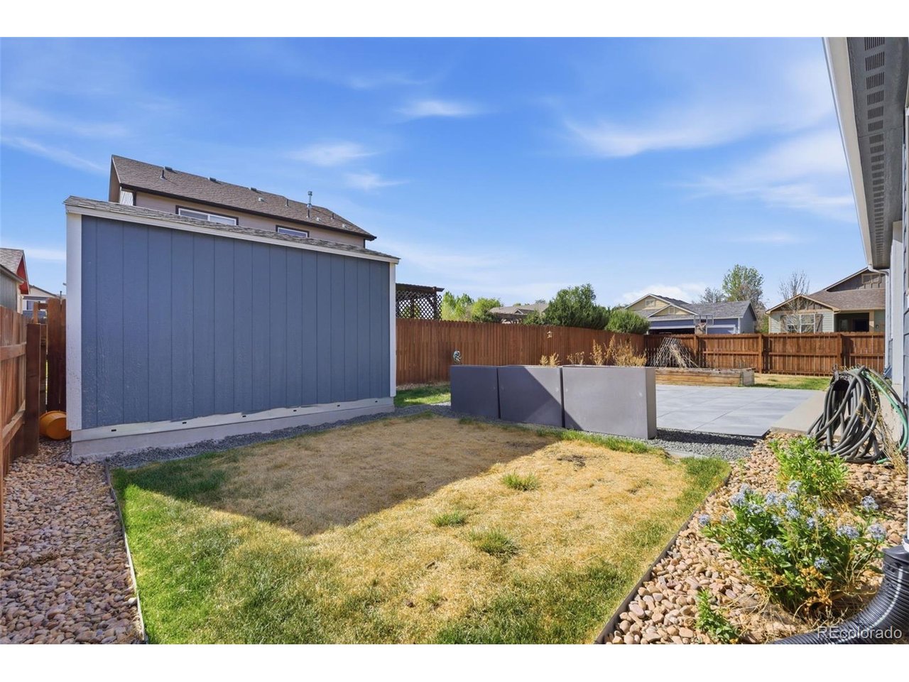 420 Pioneer Ln