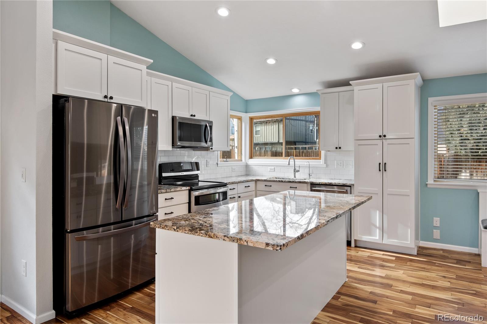 12180 W Little Haystack Mountain