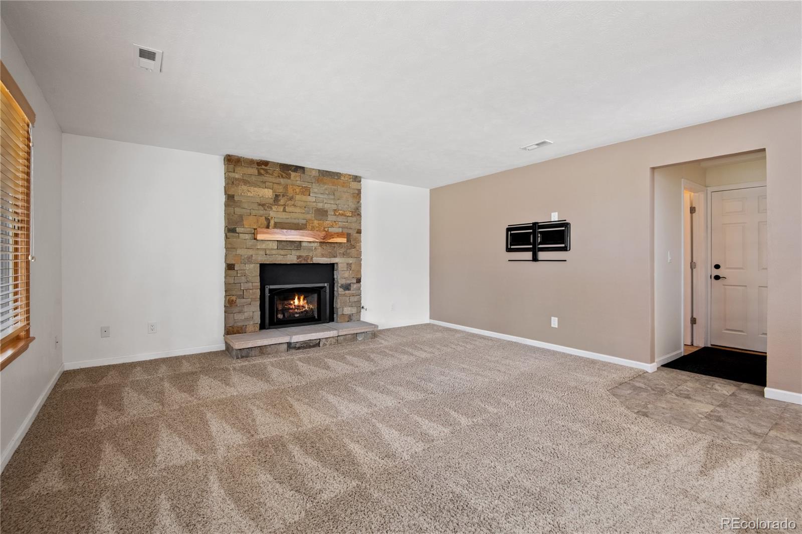 12180 W Little Haystack Mountain