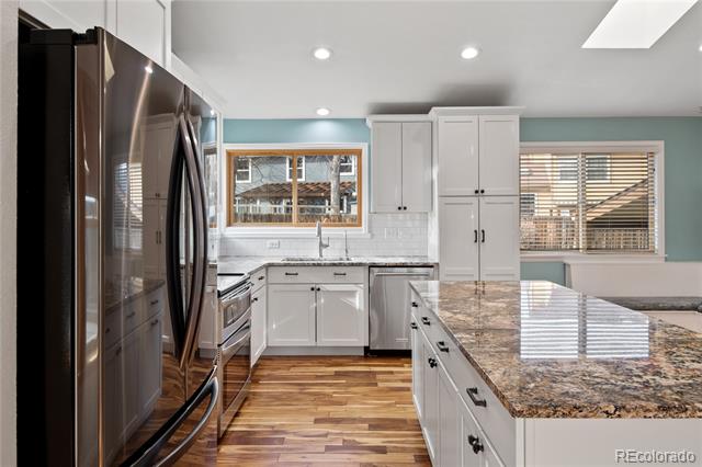 12180 W Little Haystack Mountain