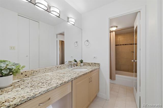 955 Eudora Street Unit: 1007